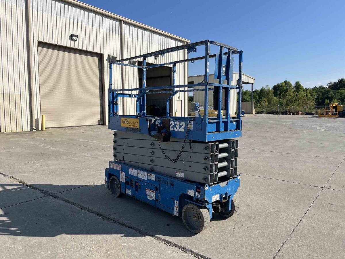 2018 Genie GS-3232-3