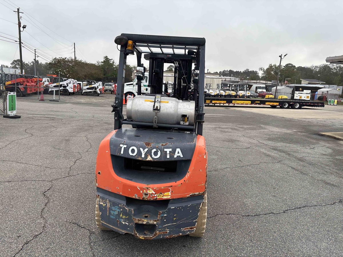 2019 Toyota 8FGU30-4