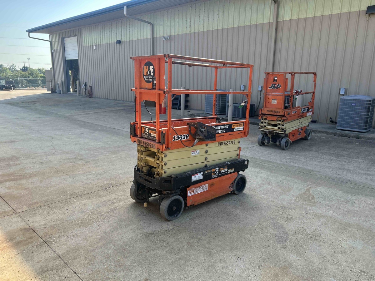 2018 JLG 1932R-4