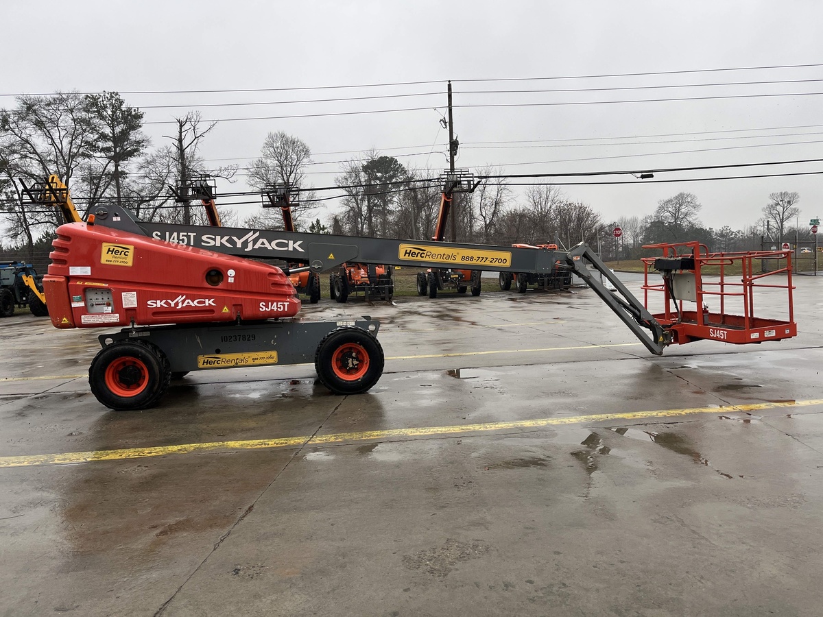 2018 Skyjack SJ45 T