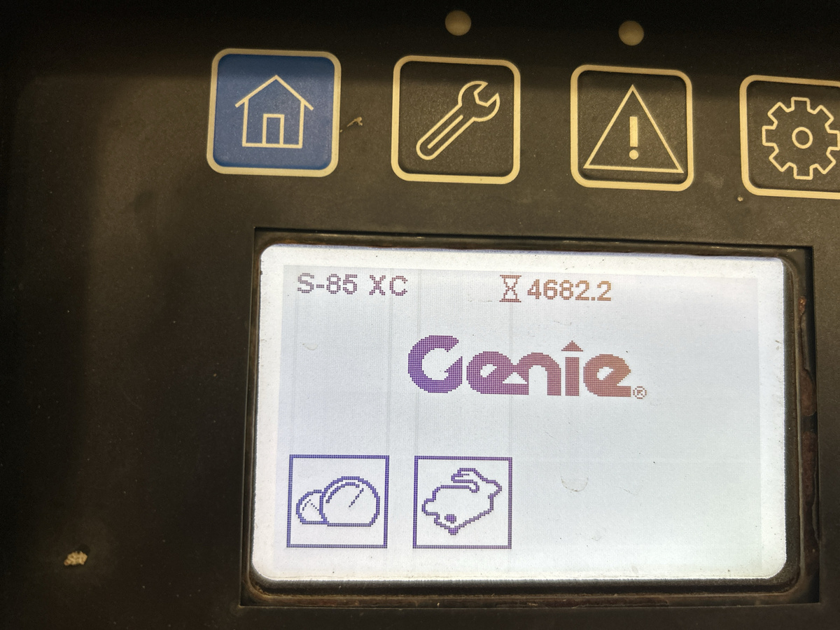 2018 Genie S-85-5