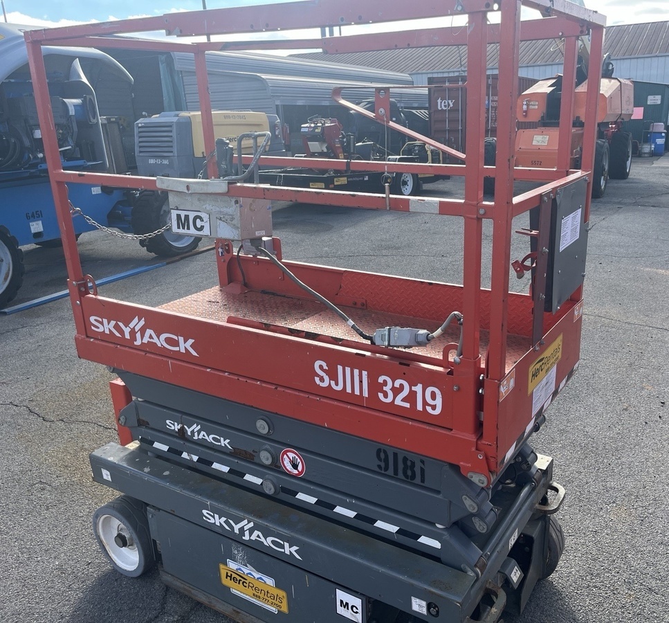 2018 Skyjack SJ3219-8