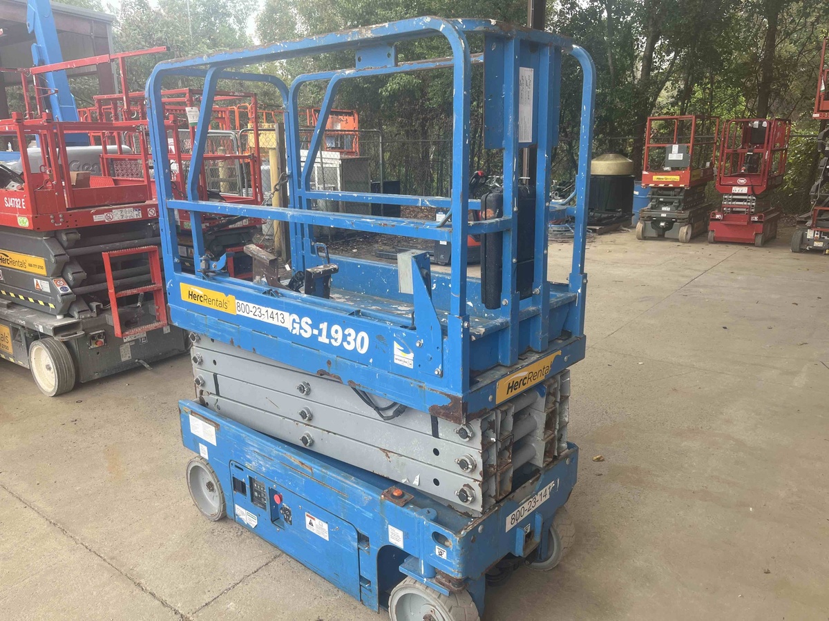 2018 Genie GS-1930-4