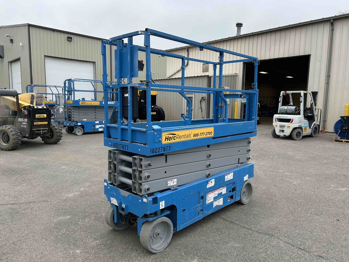2017 Genie GS-2632-5
