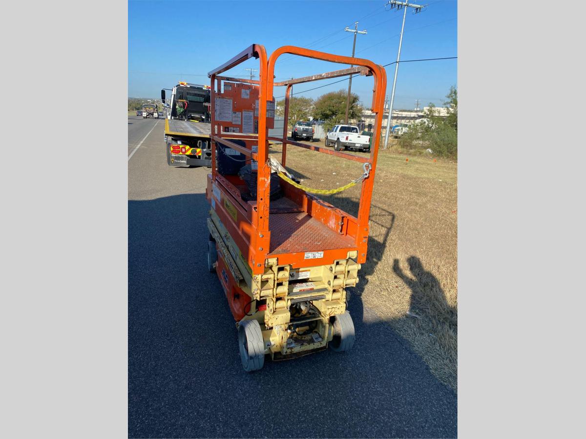 2017 JLG 1930ES