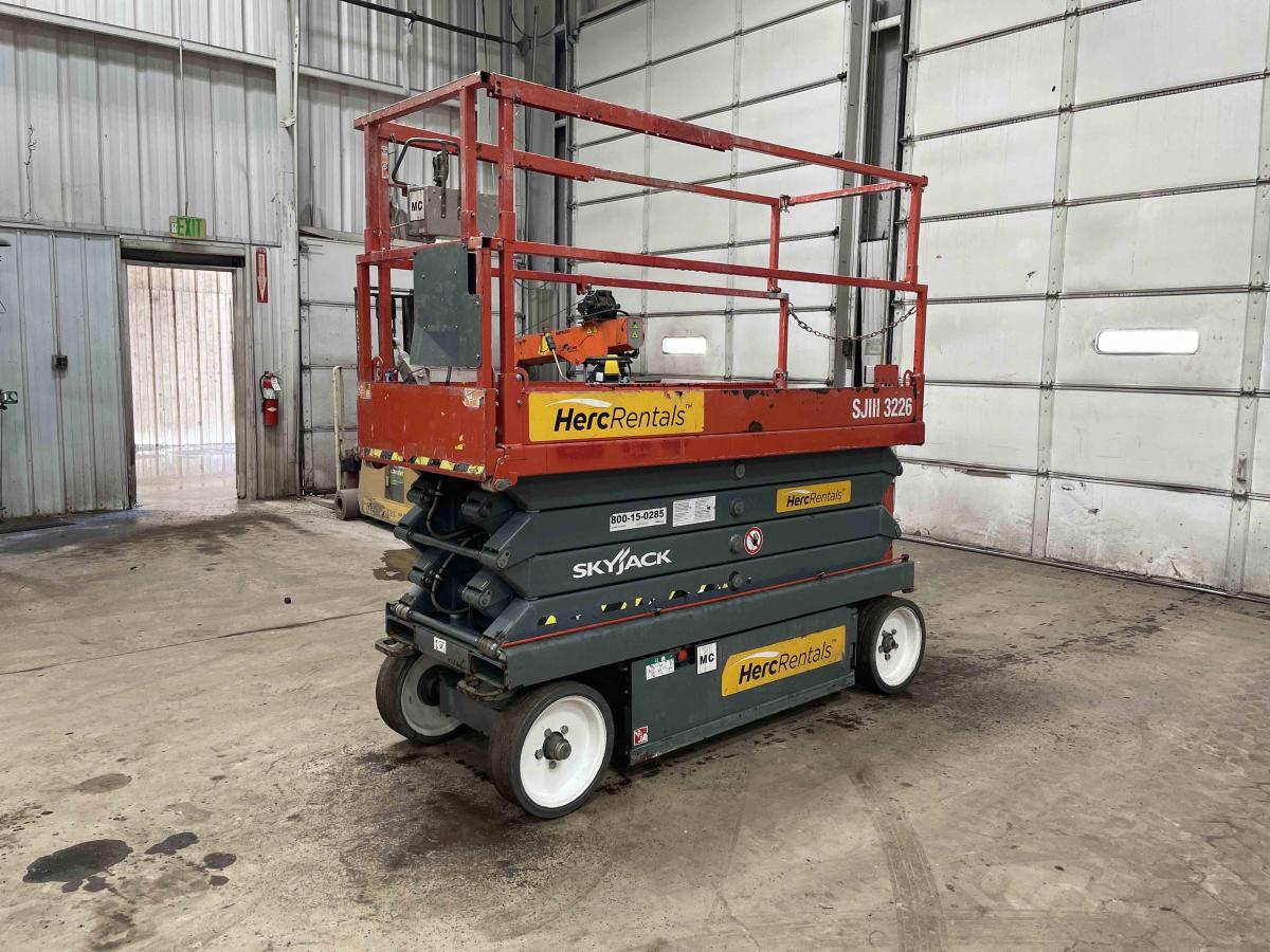 2017 Skyjack SJ3226