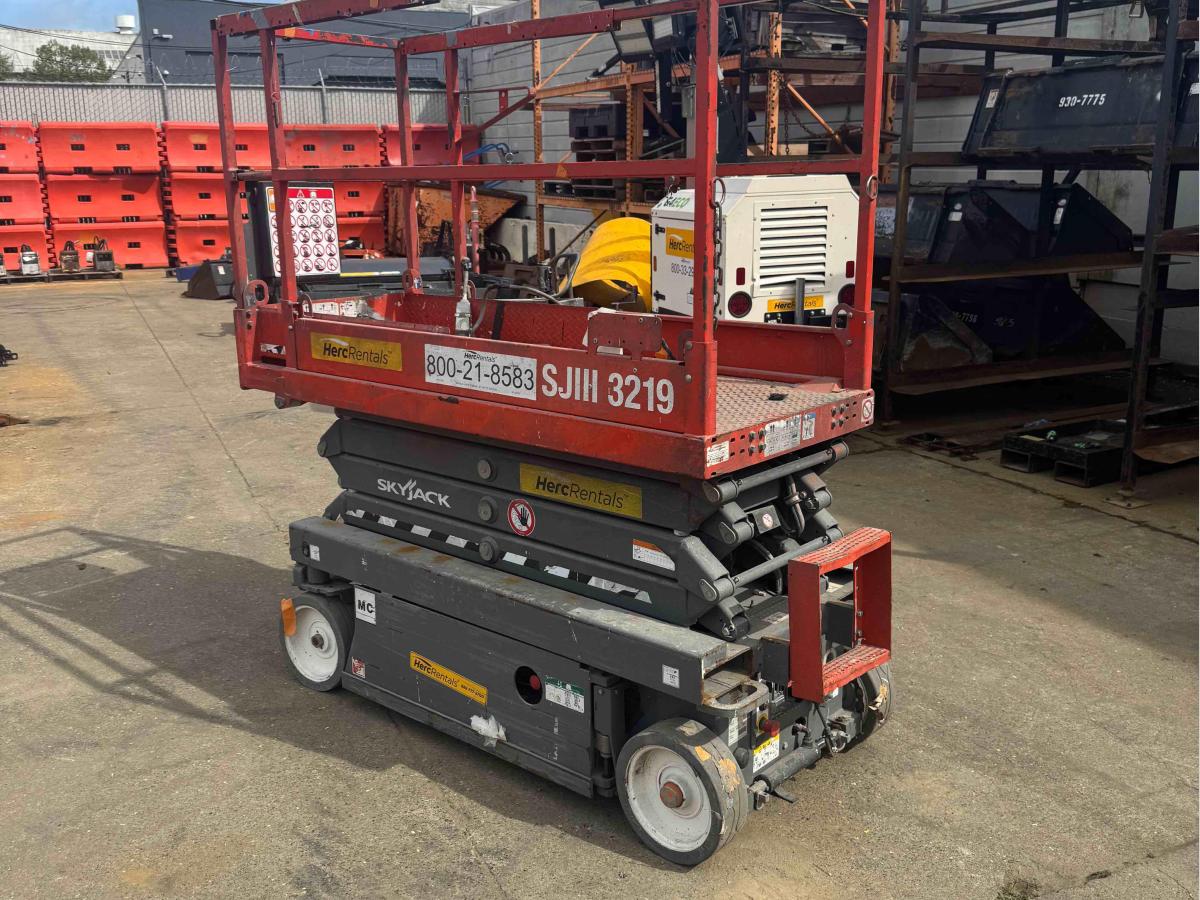 2018 Skyjack SJ3219