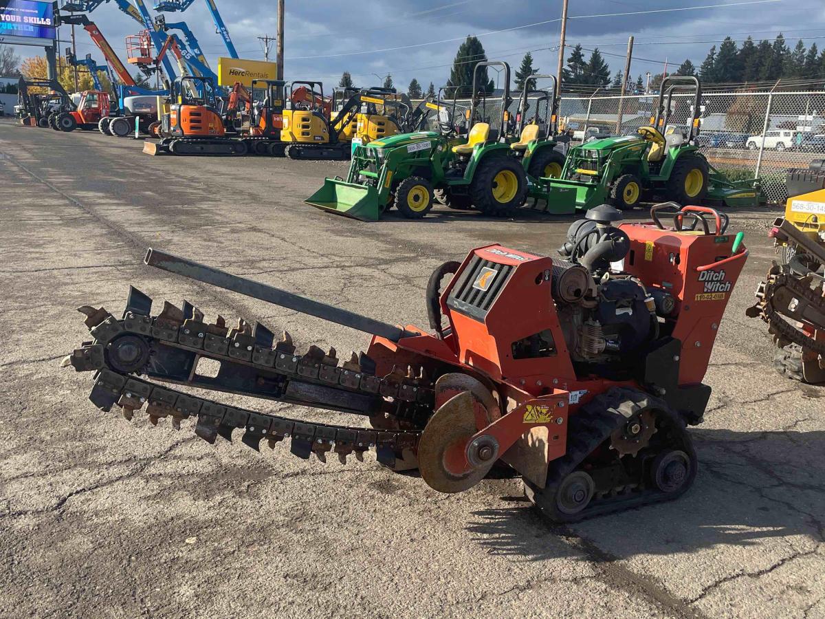 2017 Ditch Witch C24X