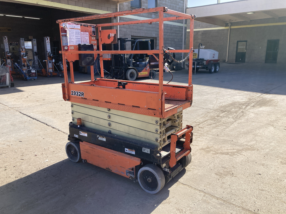 2020 JLG 1932R-6