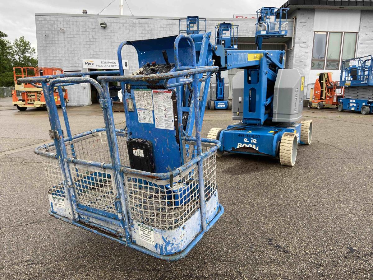 2013 Genie Z-34/22 N