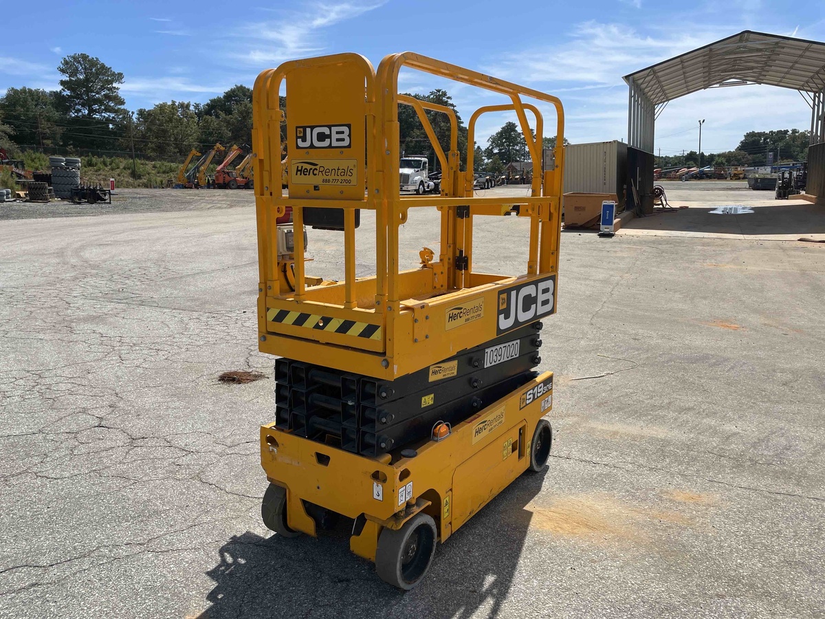 2022 JCB S1930E-5