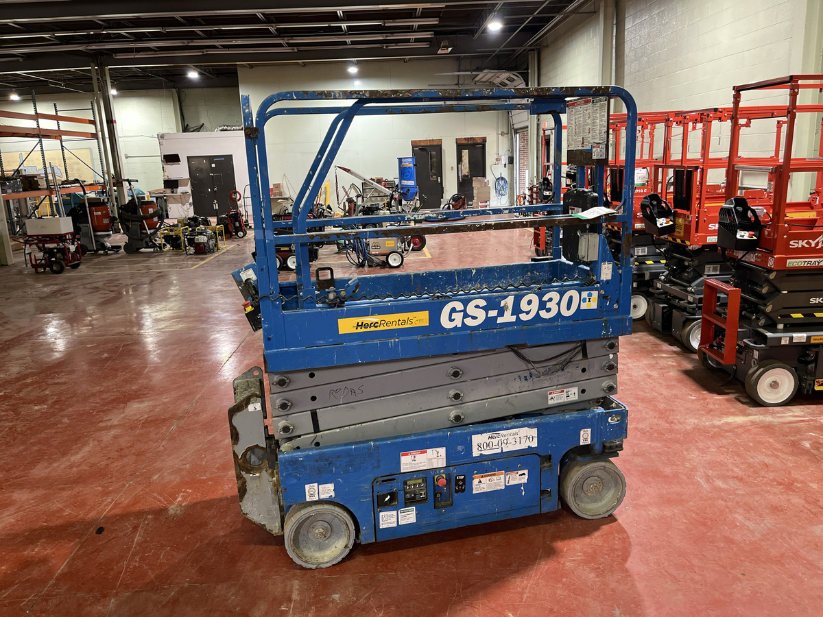 2016 Genie GS-1930