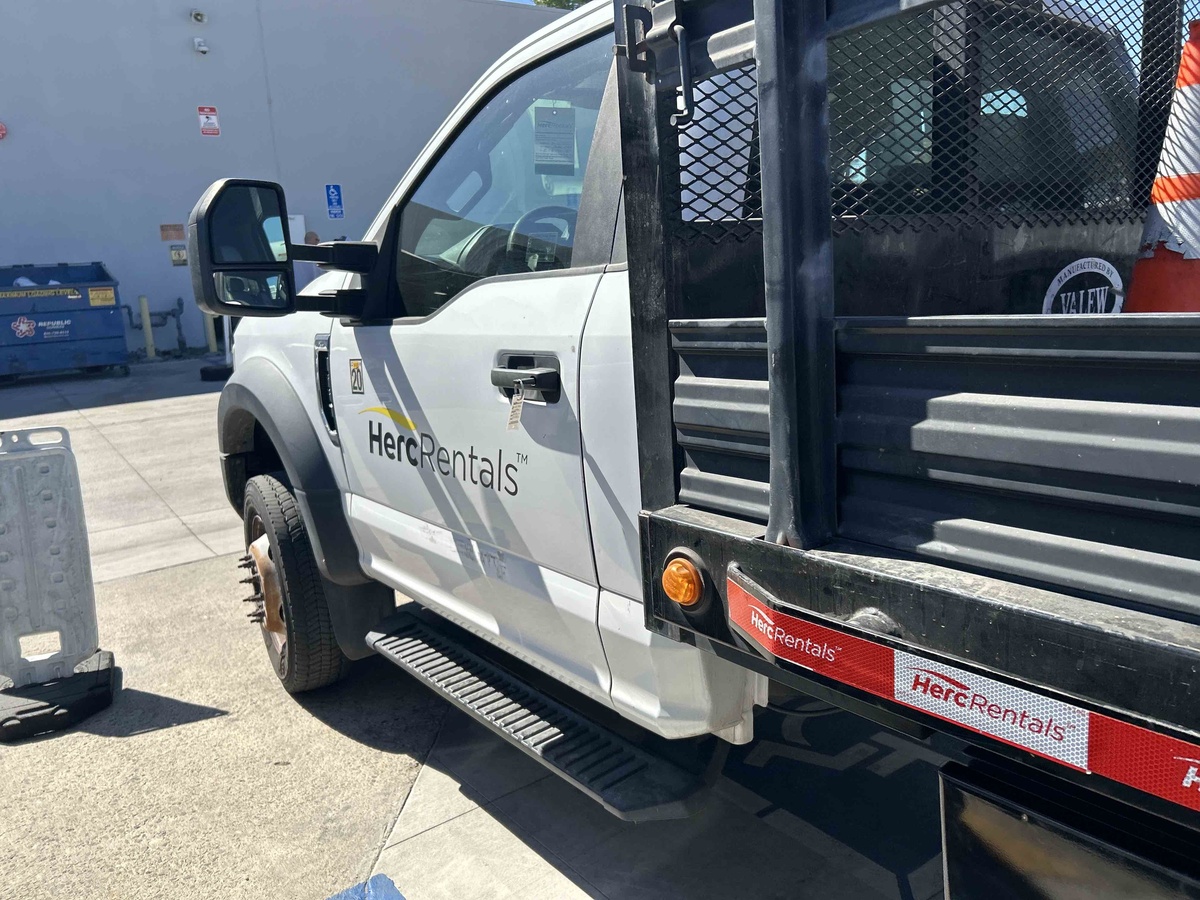 2017 Ford F450 Super Duty-10