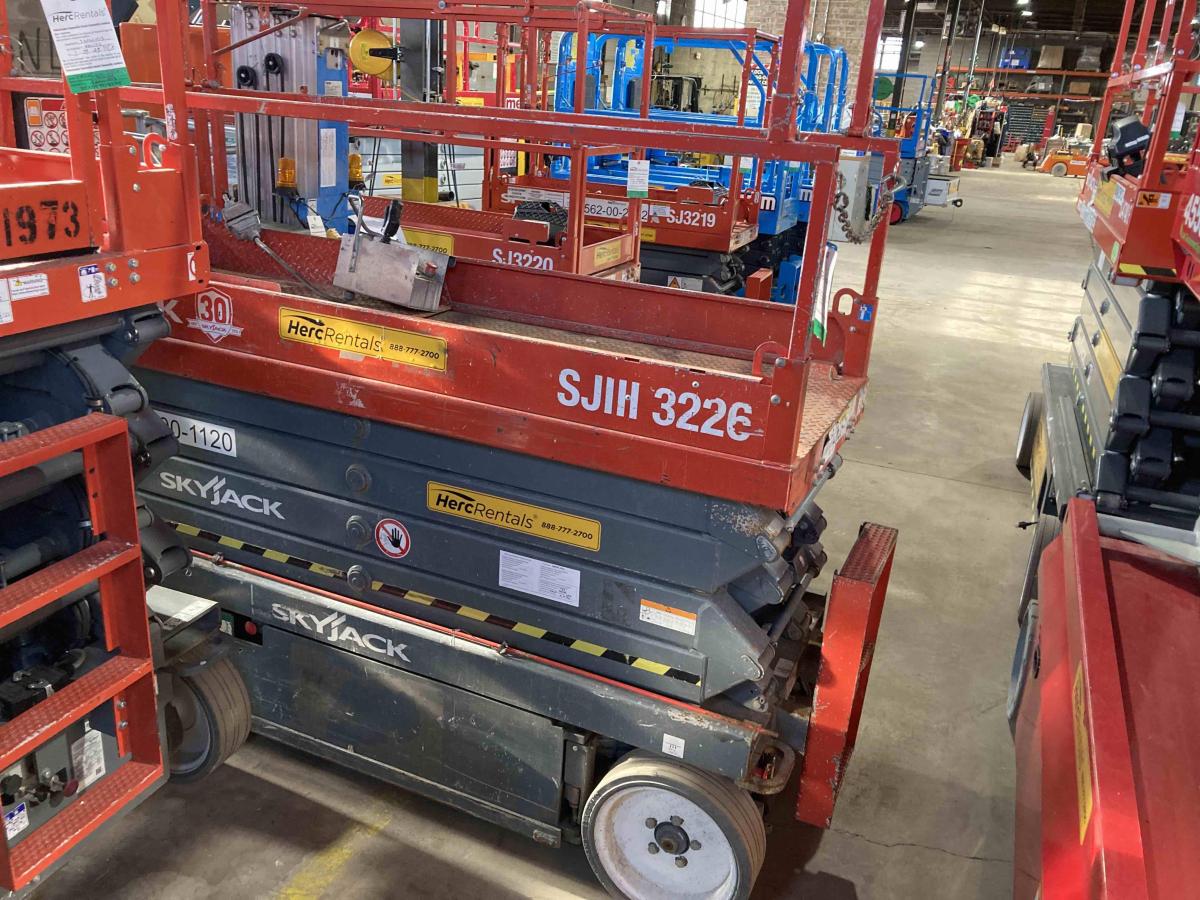 2015 Skyjack SJ3226