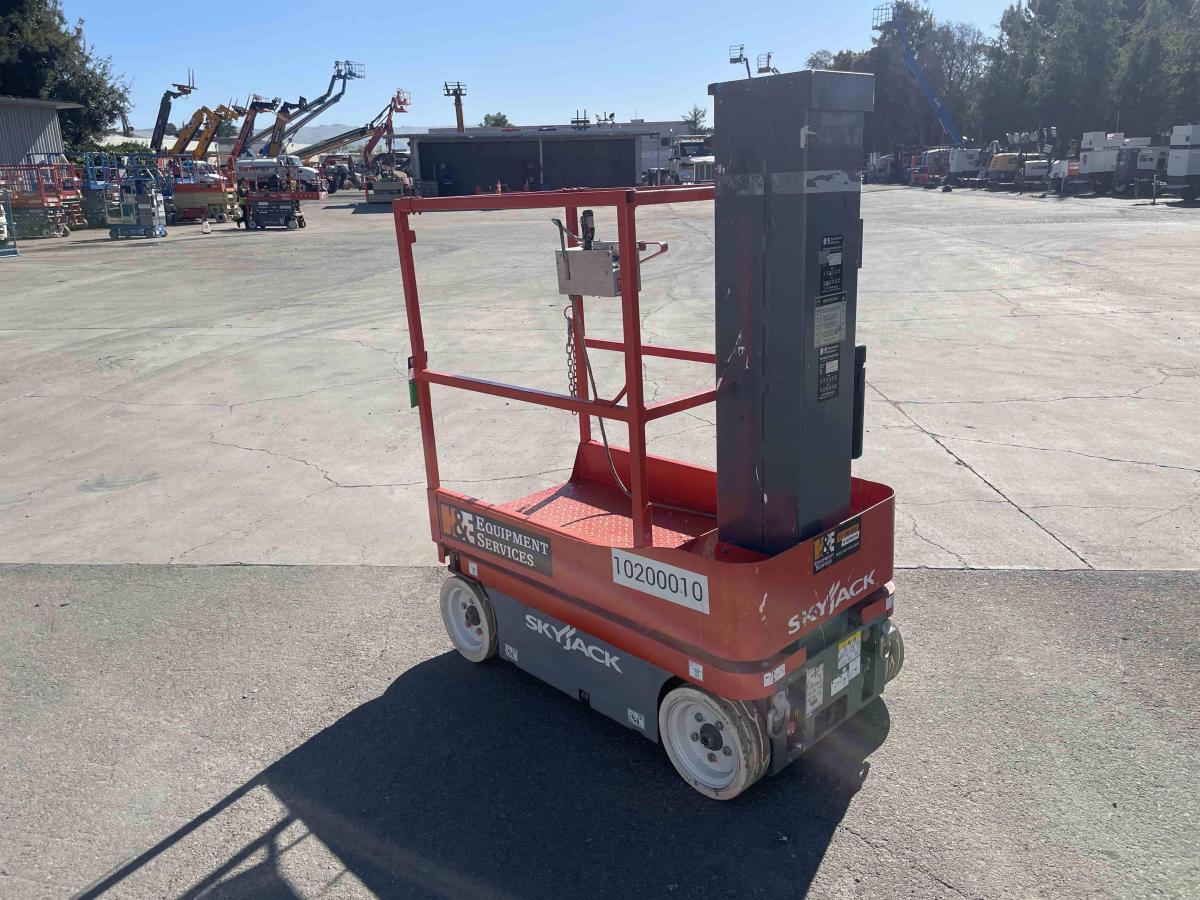 2016 Skyjack SJ12