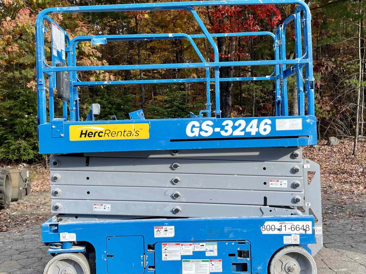2016 Genie GS-3246-4