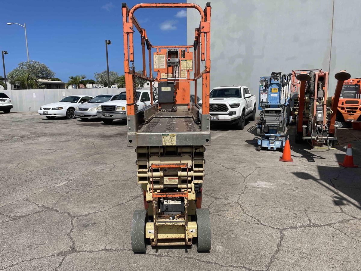 2012 JLG 2630ES