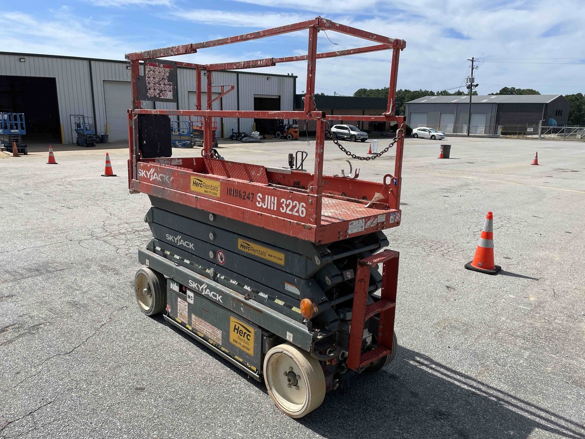 2016 Skyjack SJ3226-4