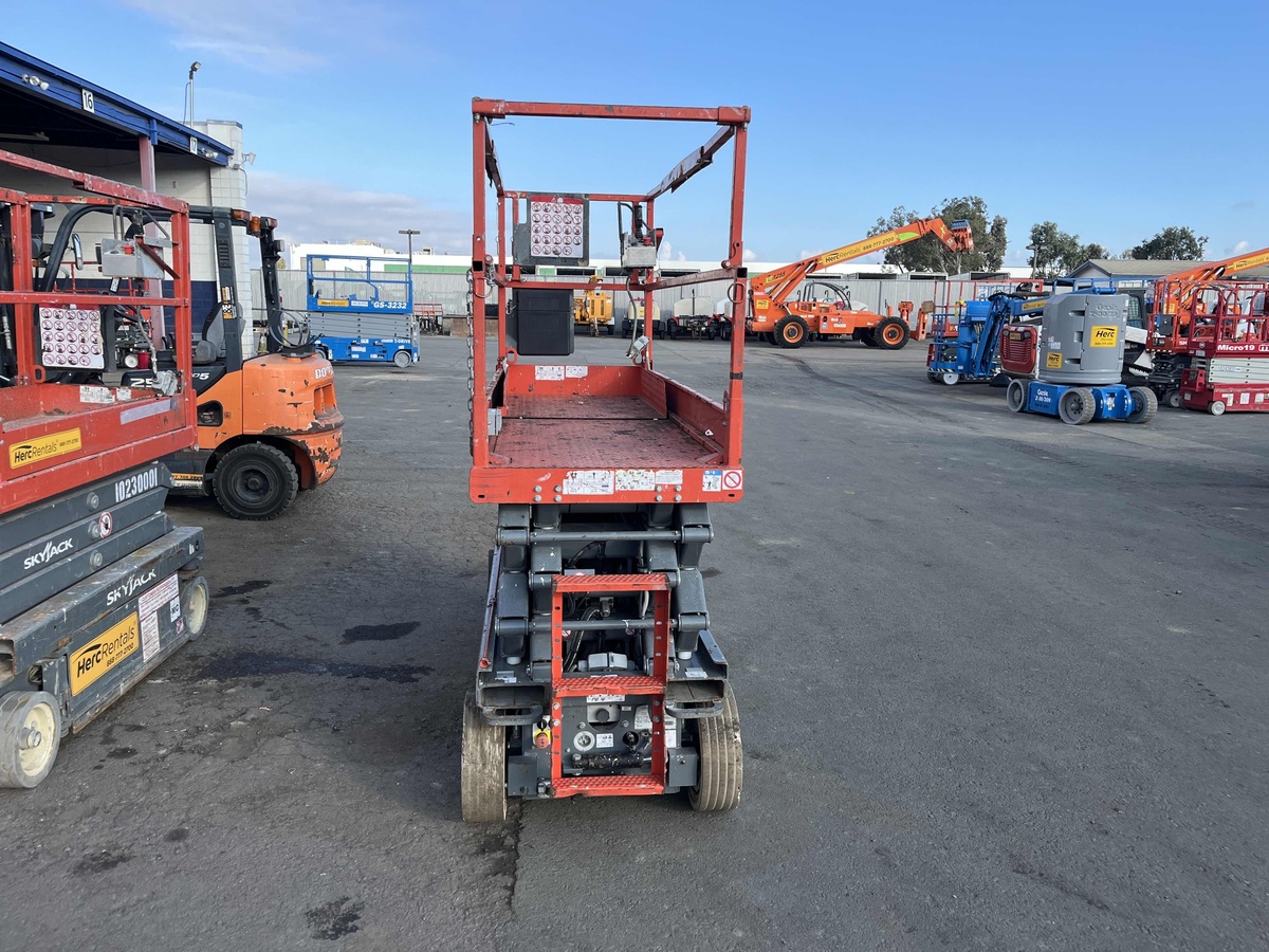 2016 Skyjack SJ3226-2
