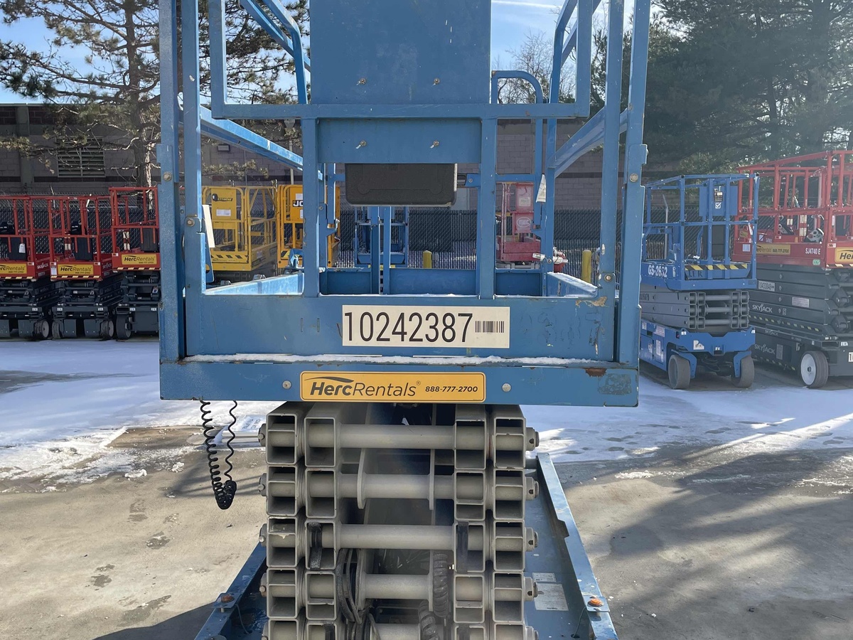 2018 Genie GS-4047-6