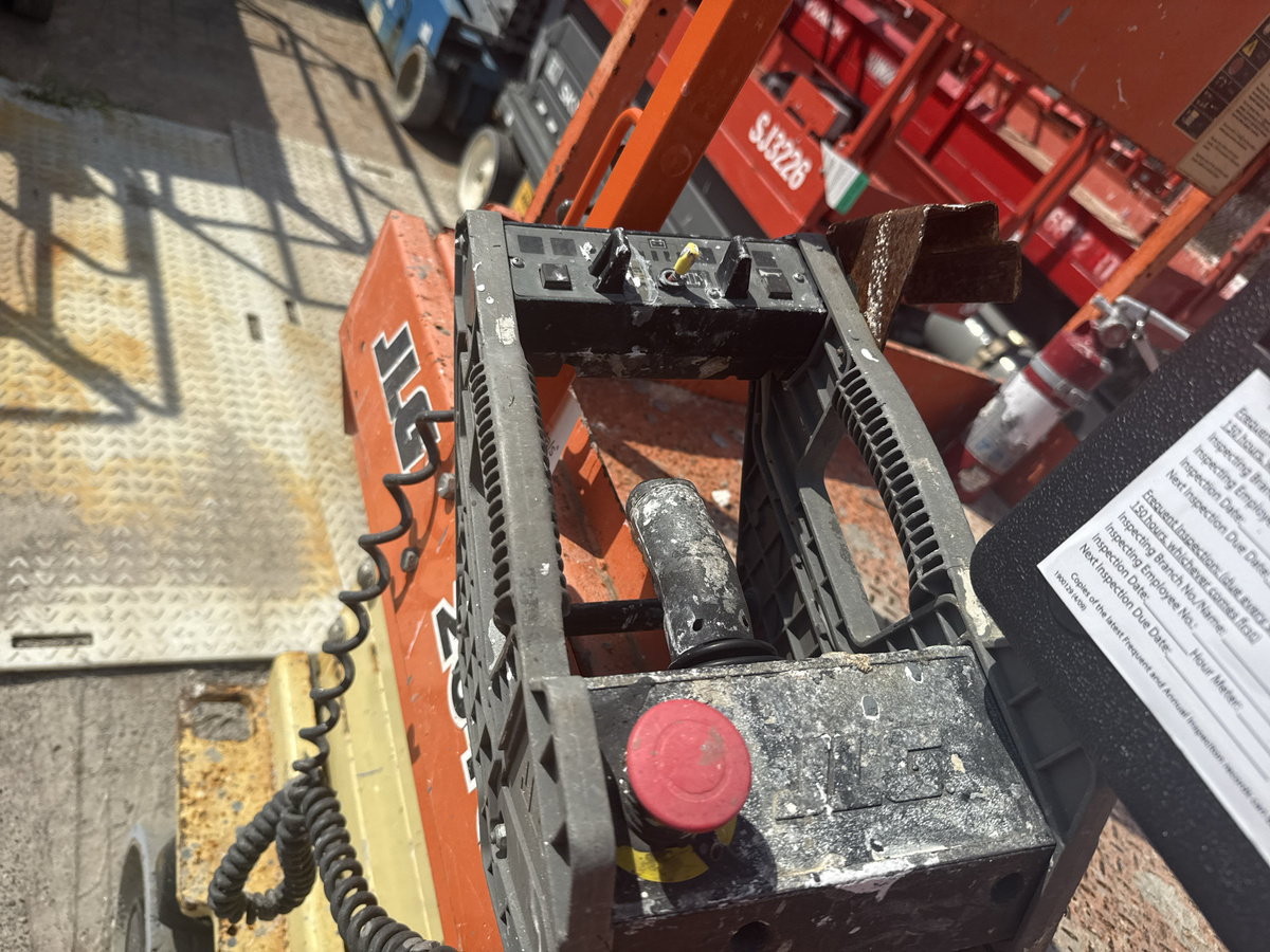 2018 JLG 2646ES-6