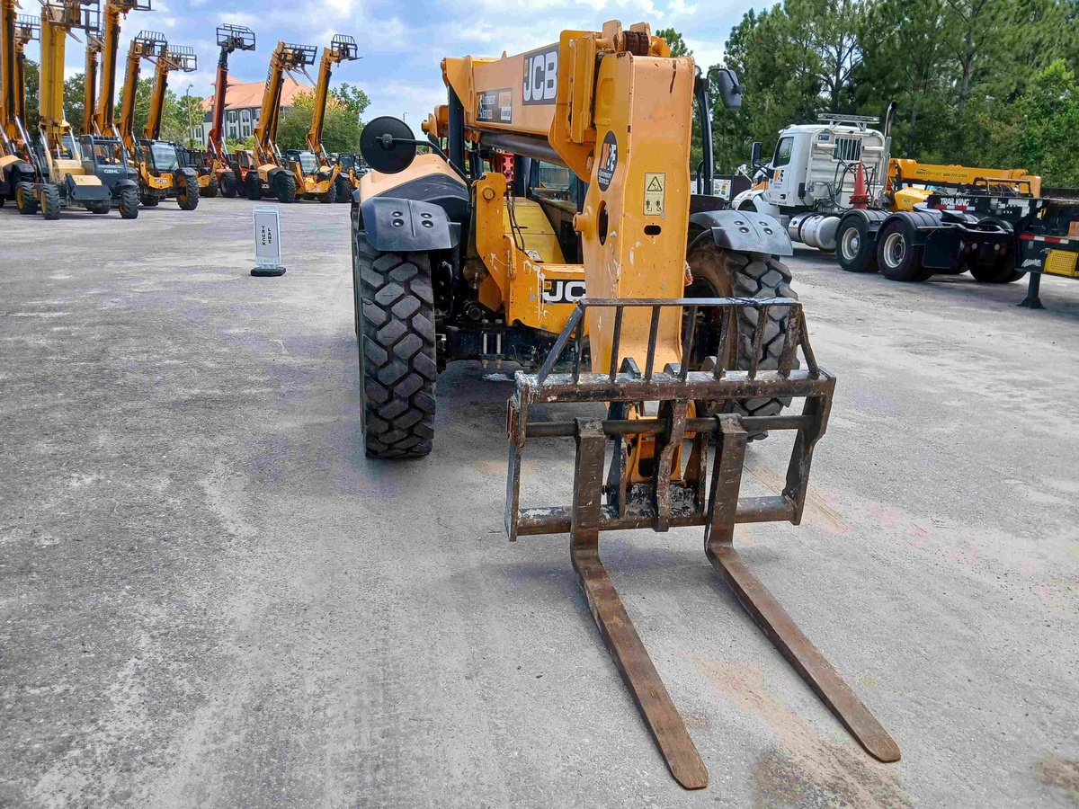 2021 JCB 509-42-4