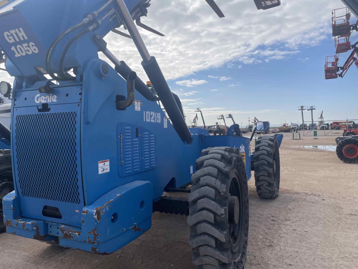 2019 Genie GTH-1056