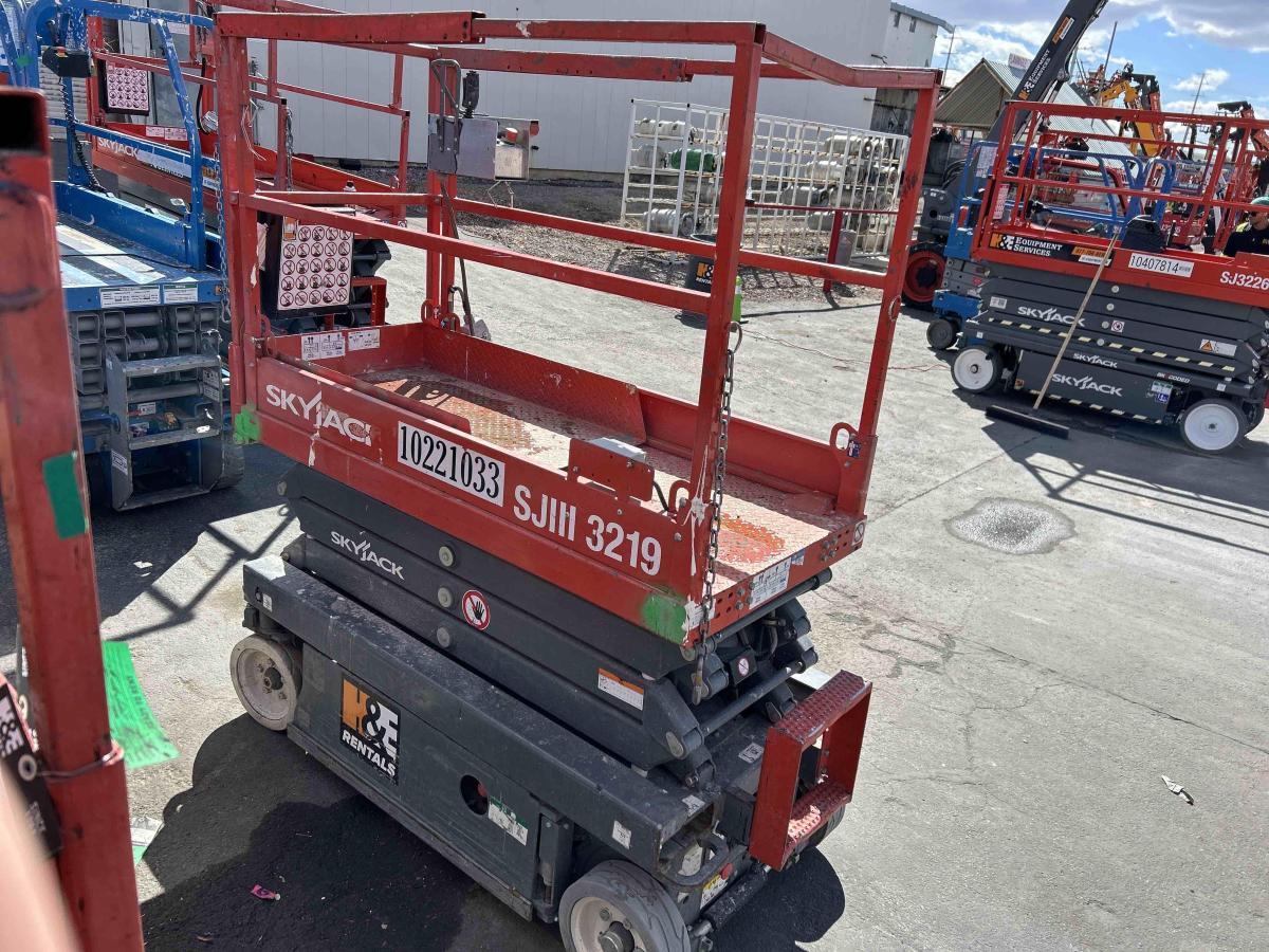 2017 Skyjack SJ3219