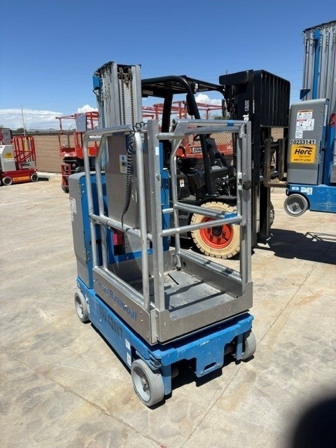 2018 Genie GR-20-4
