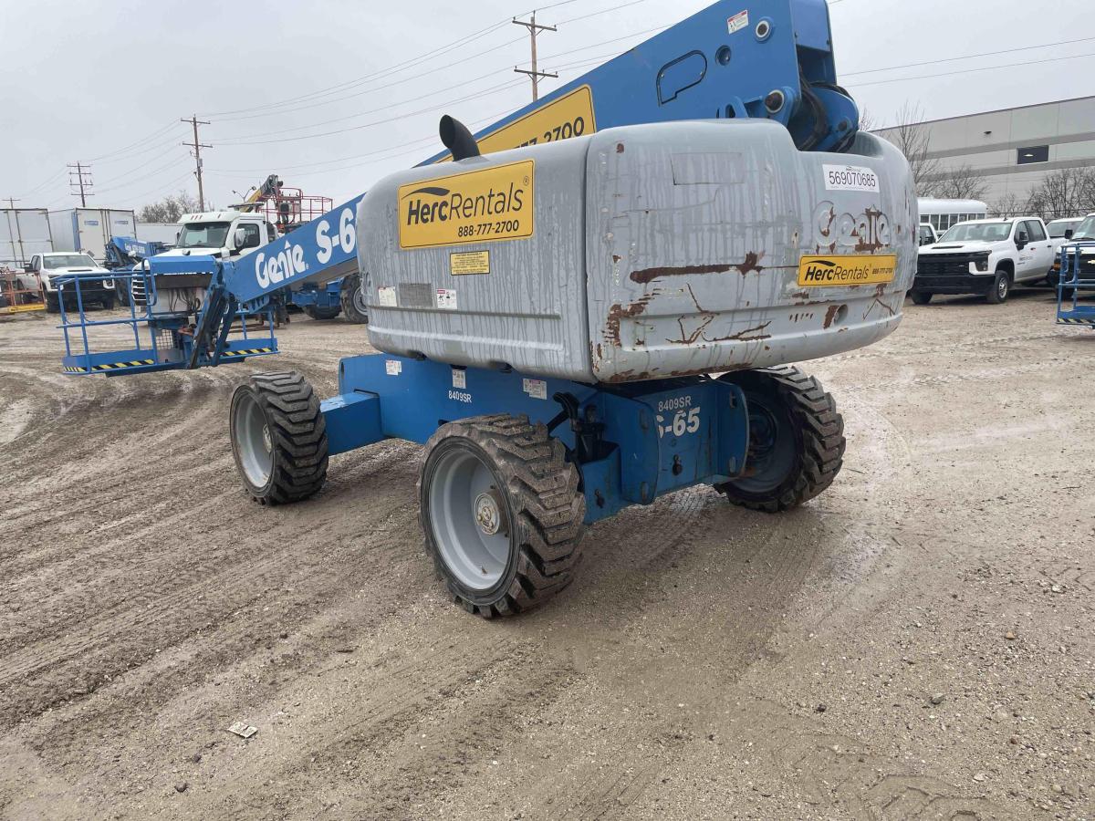 2012 Genie S-65