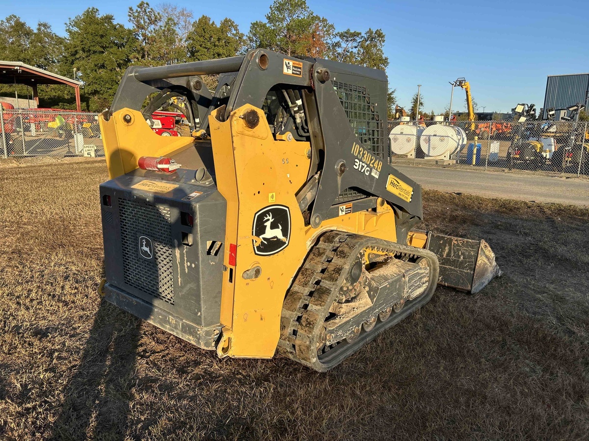 2021 John Deere 317G-4