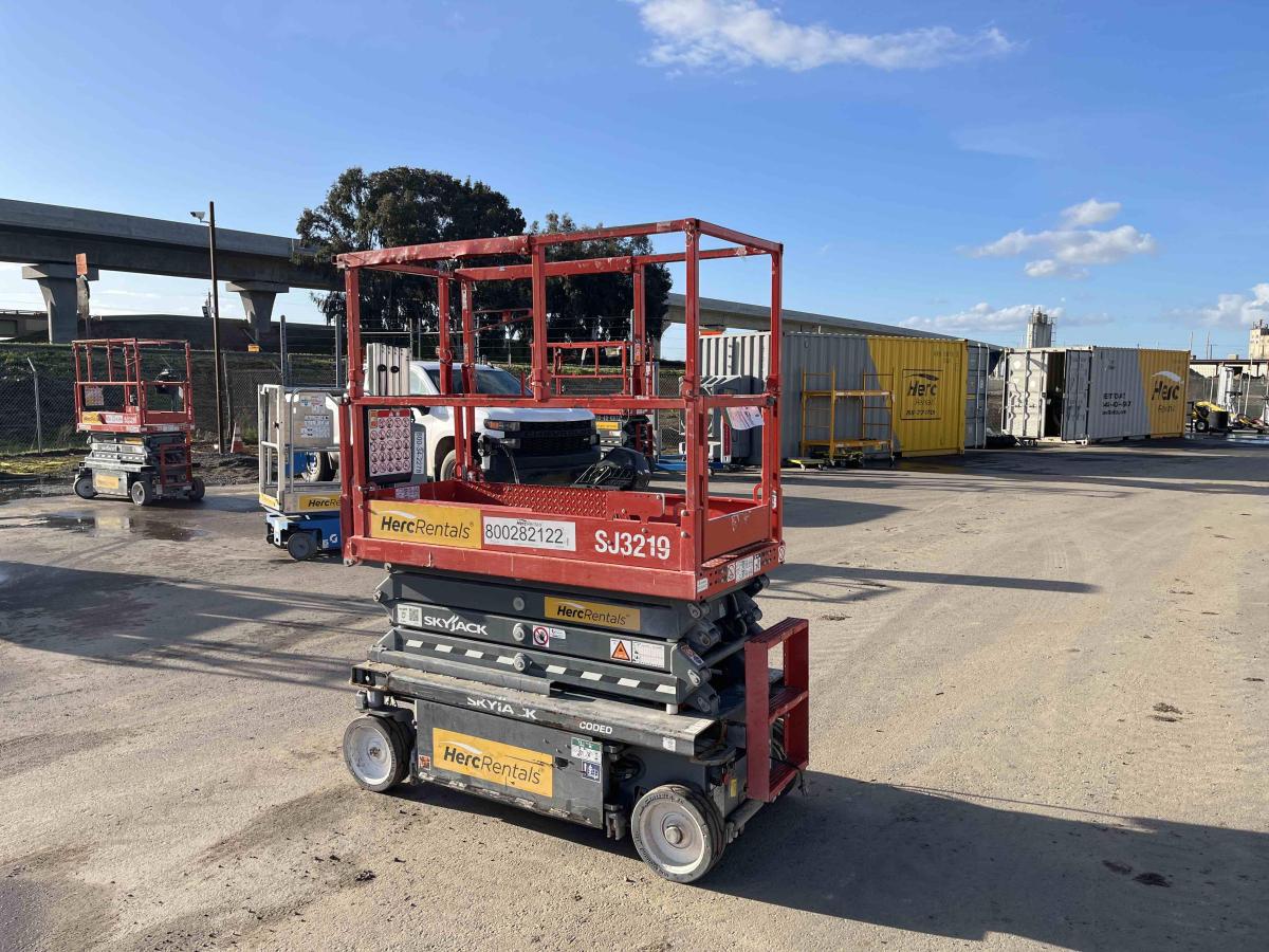 2020 Skyjack SJ3219