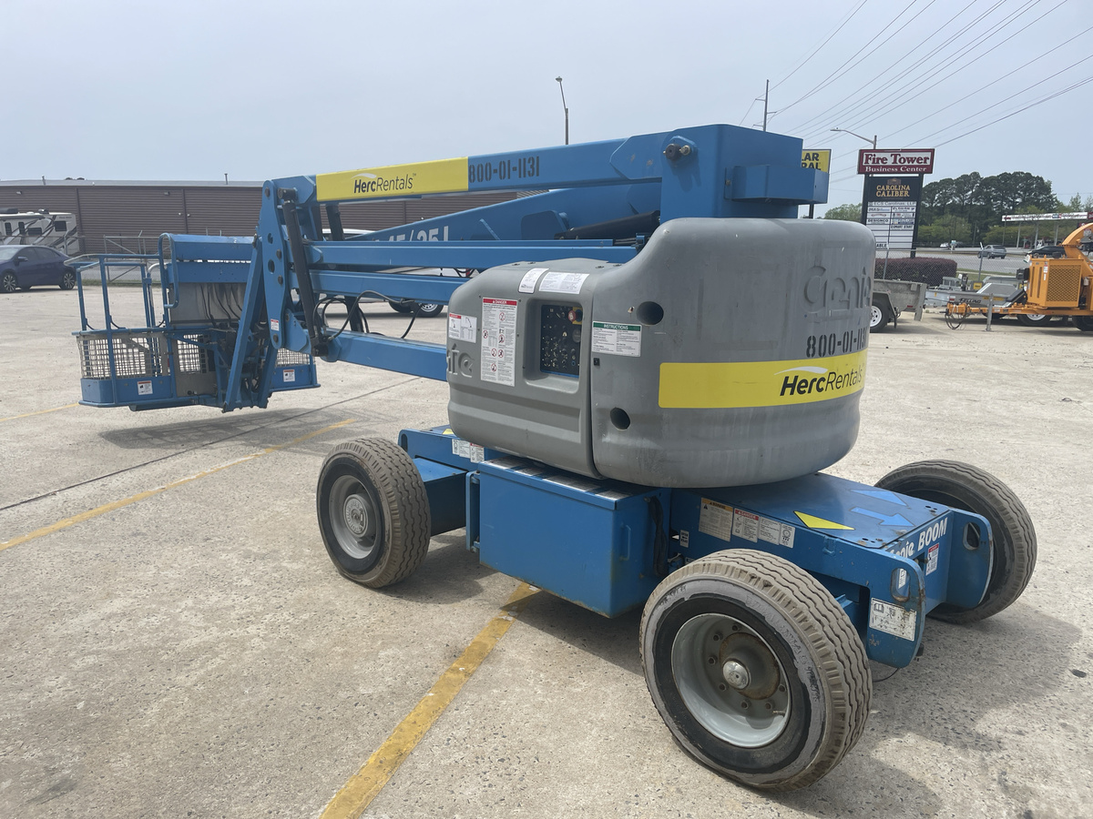 2013 Genie Z-45/25-5