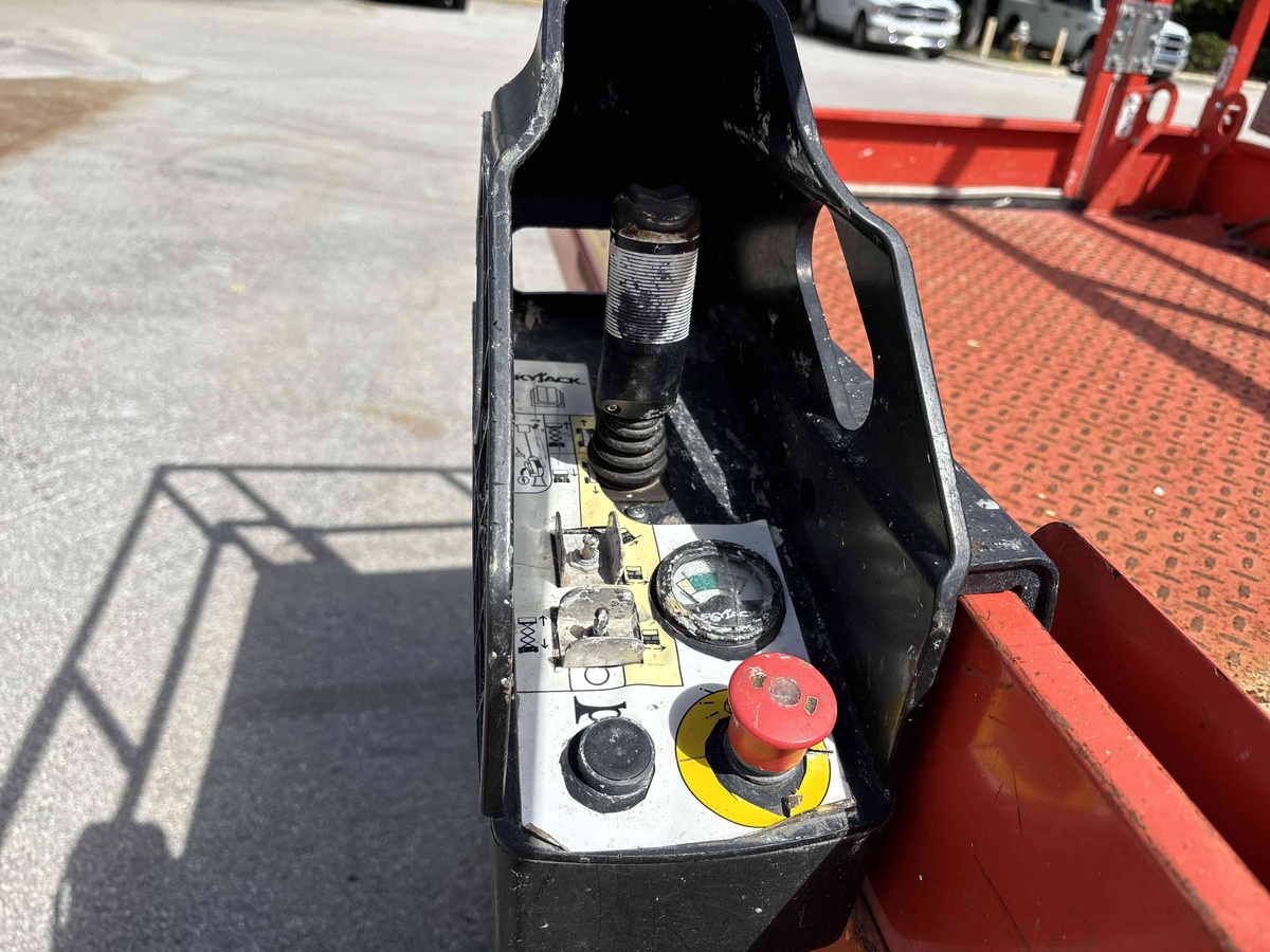 2022 Skyjack SJ4740-10