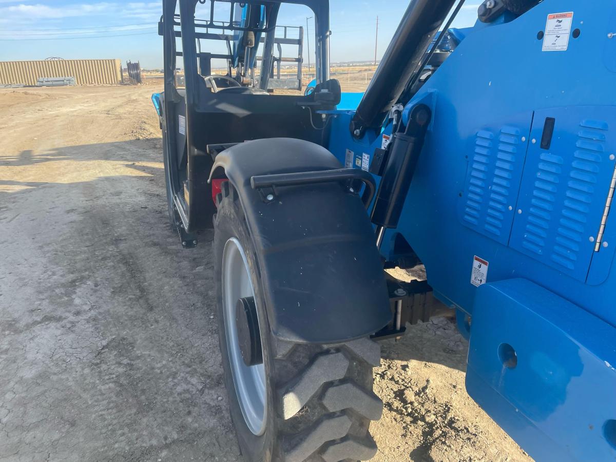 2019 Genie GTH-1056