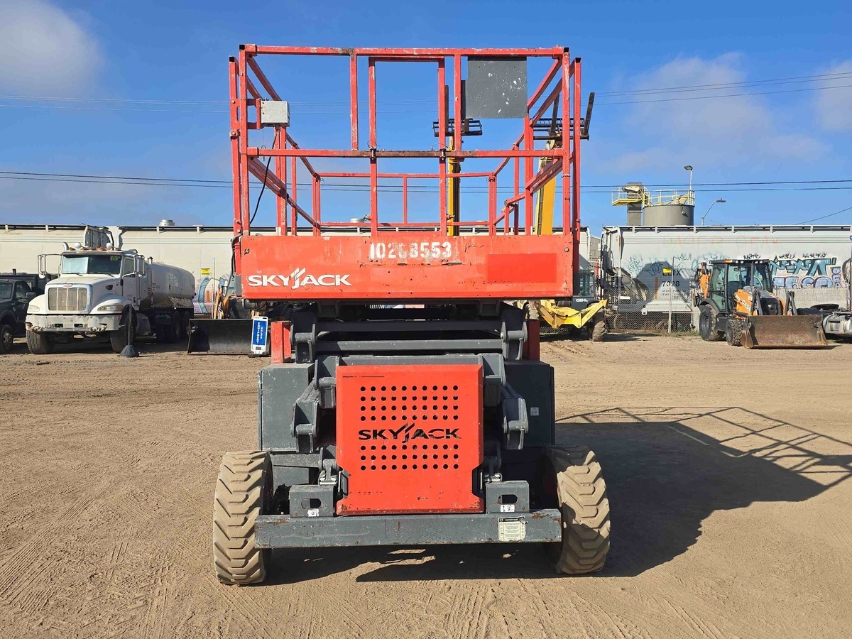 2017 Skyjack SJ8841 RT-5