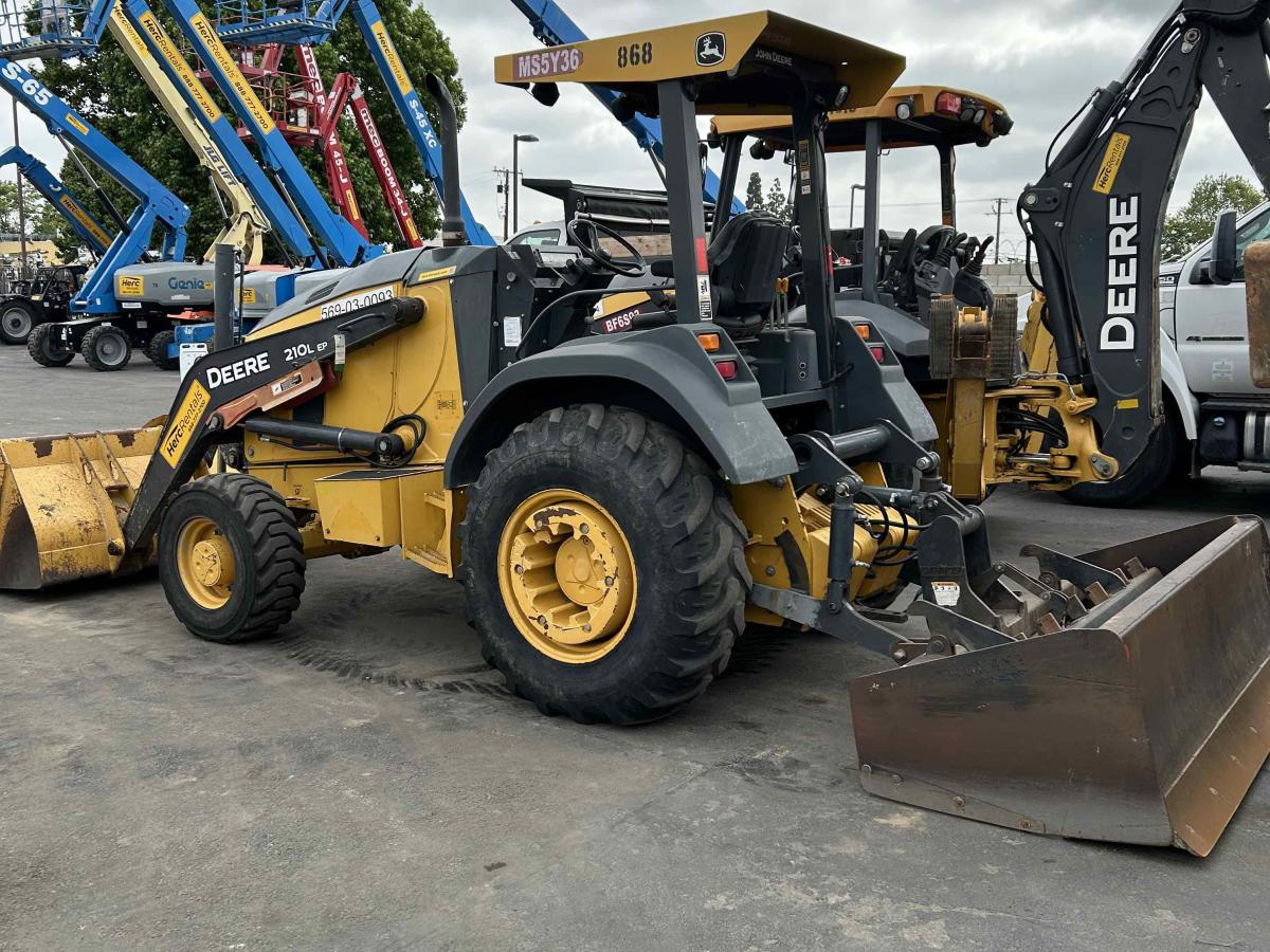 2017 John Deere 210LEP-3