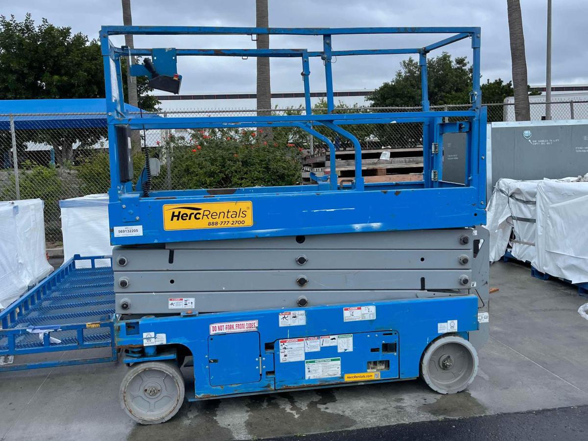 2018 Genie GS-2632