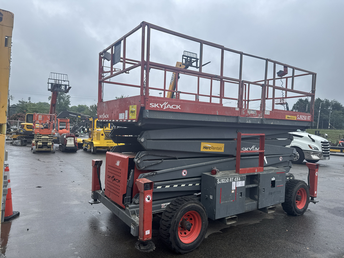 2016 Skyjack SJ9250 RT-4