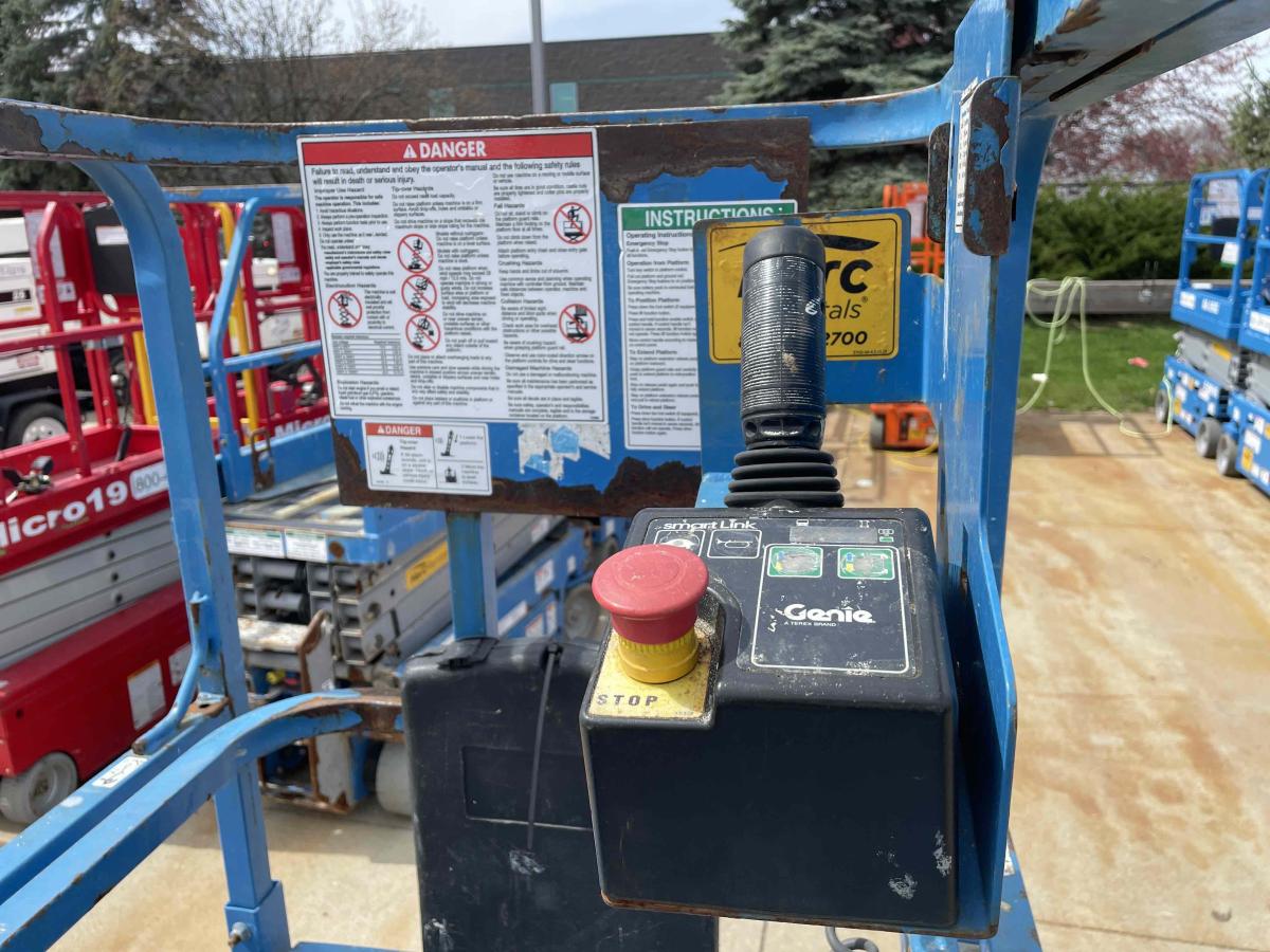 2018 Genie GS-1930