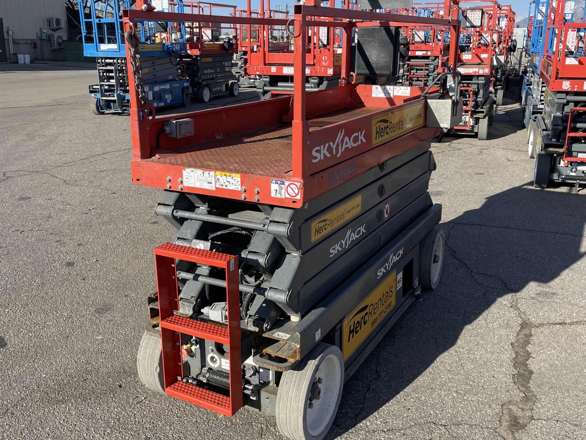 2016 Skyjack SJ3226-4