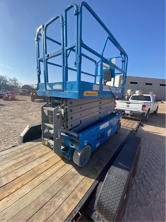 2019 Genie GS-3246-2