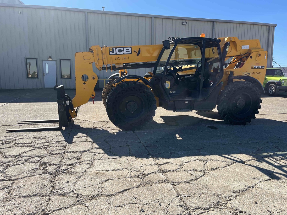 2019 JCB 509-42-7