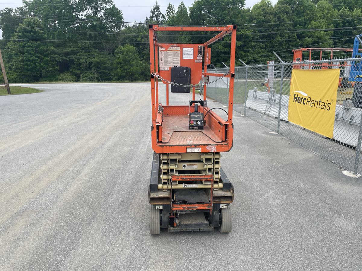 2018 JLG 1932R-4
