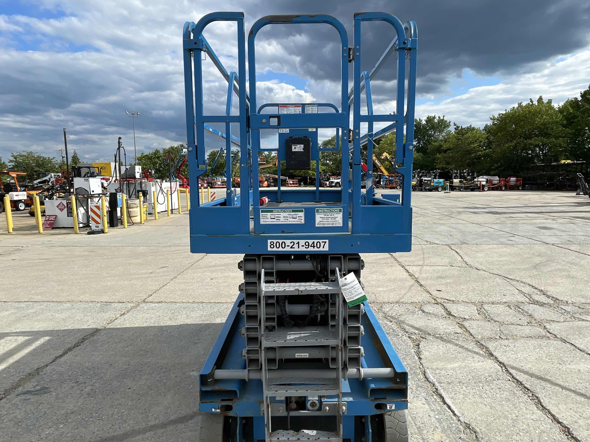 2018 Genie GS-4047-3