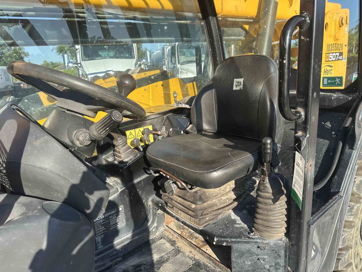2022 JCB 507-42-5