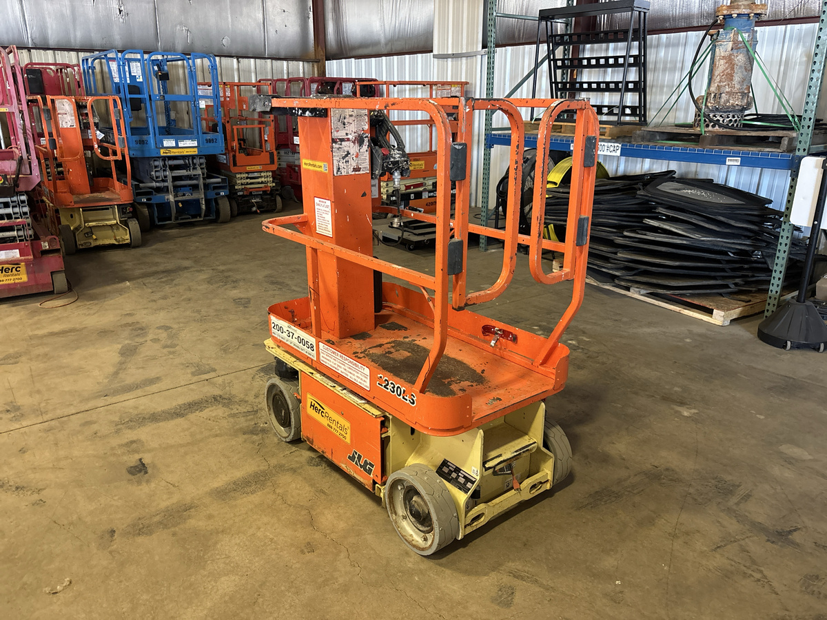 2017 JLG 1230ES-4