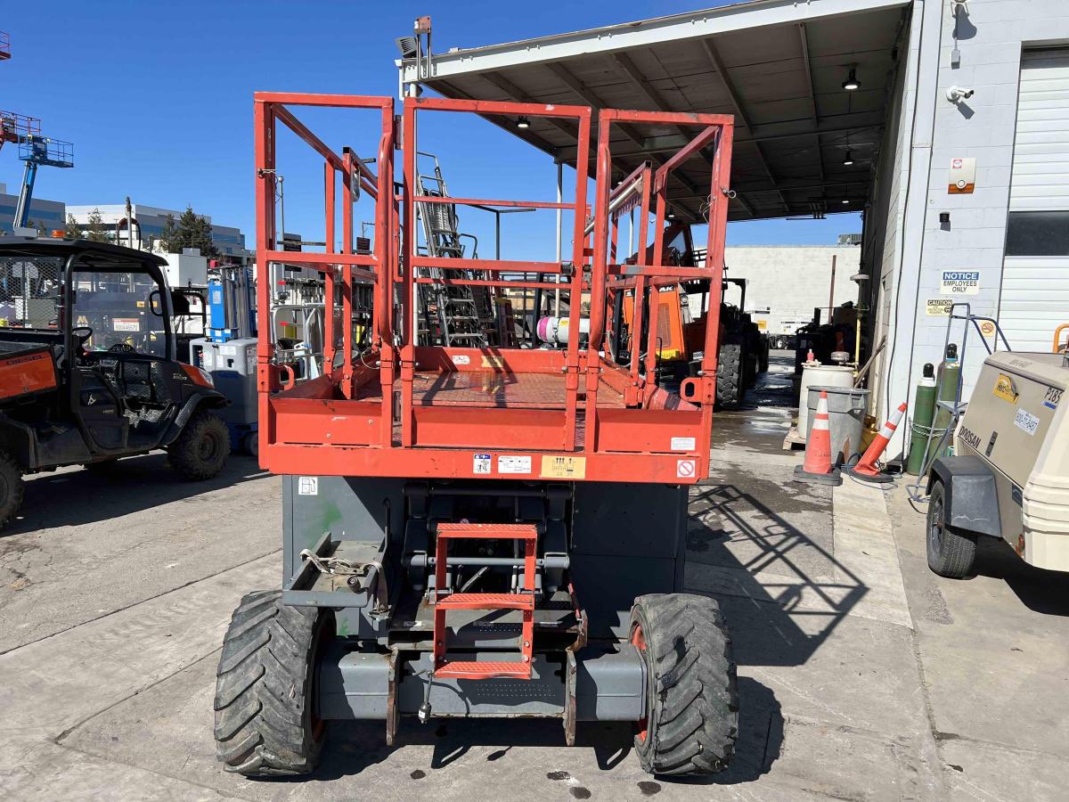 2018 Skyjack SJ-6826RT-8