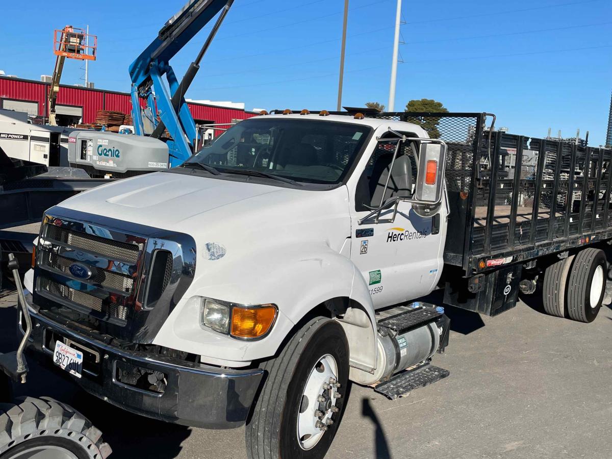 2015 Ford F750