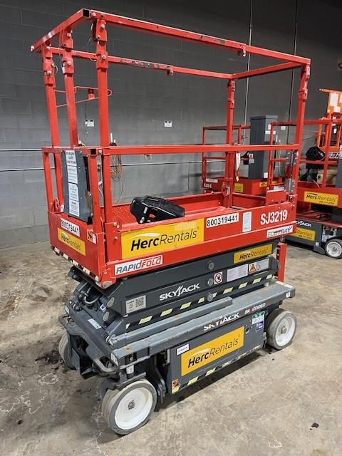 2021 Skyjack SJ3219